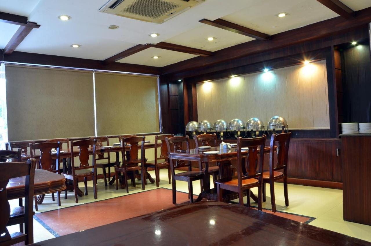 Hotel Bhoomivilas 阿格拉 外观 照片