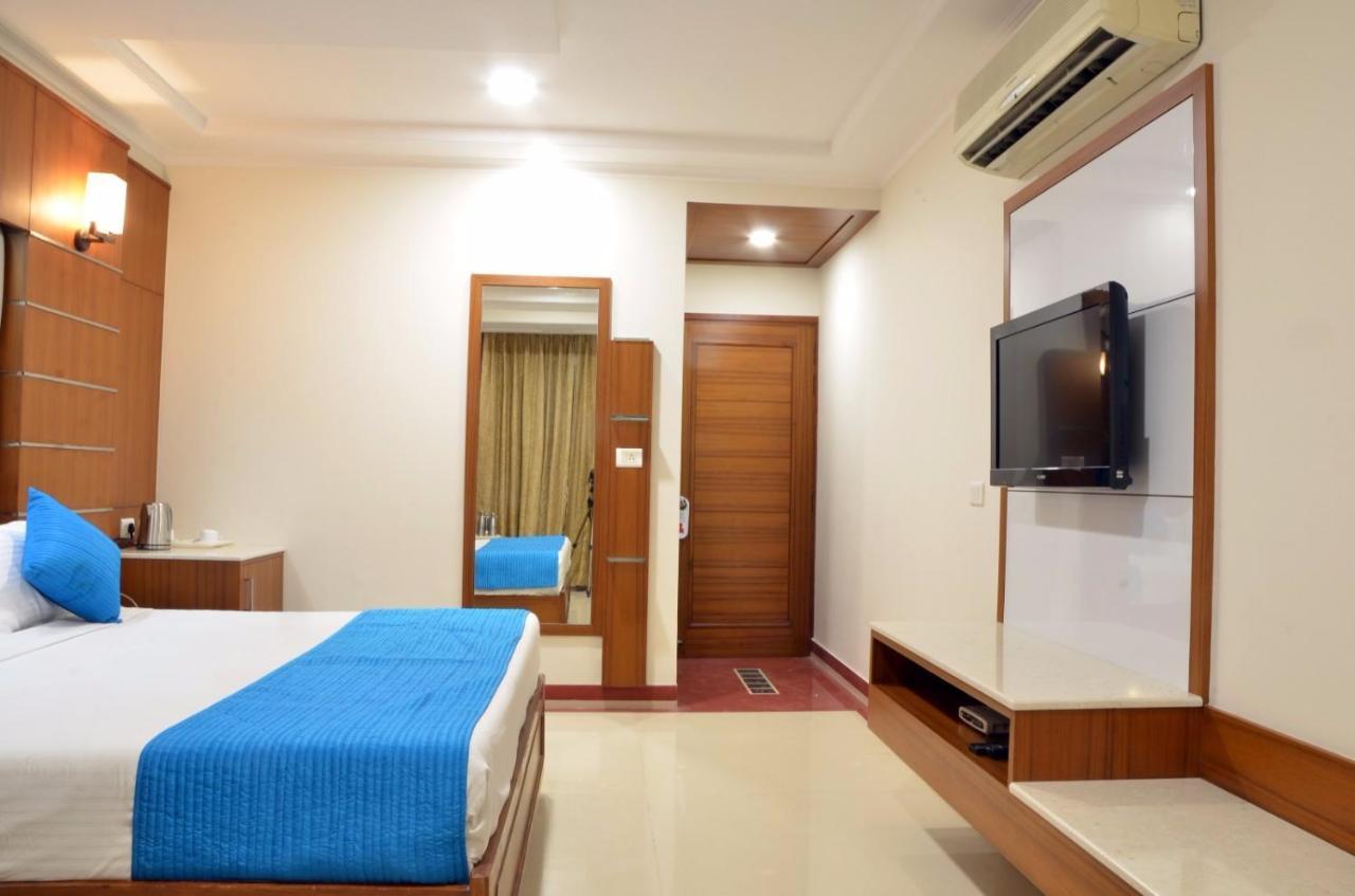Hotel Bhoomivilas 阿格拉 外观 照片