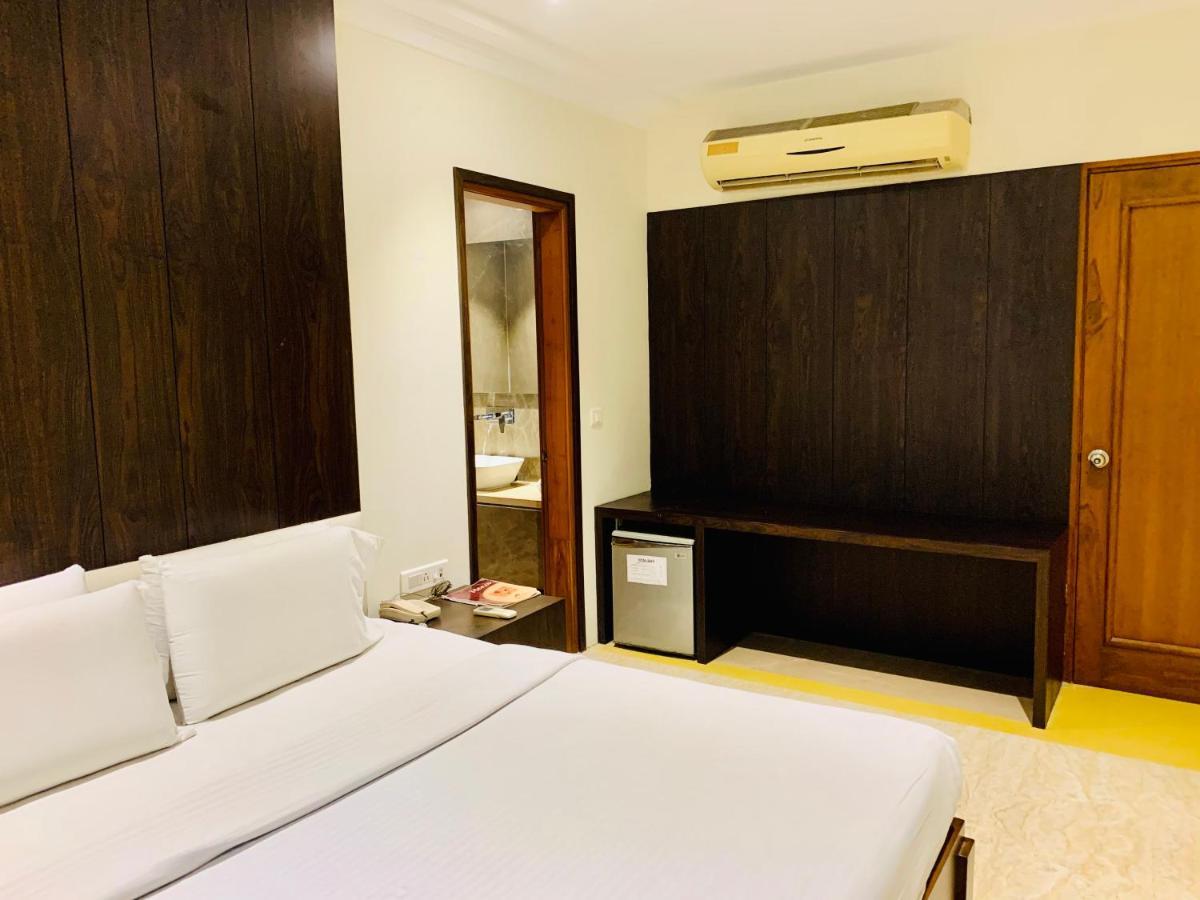 Hotel Bhoomivilas 阿格拉 外观 照片