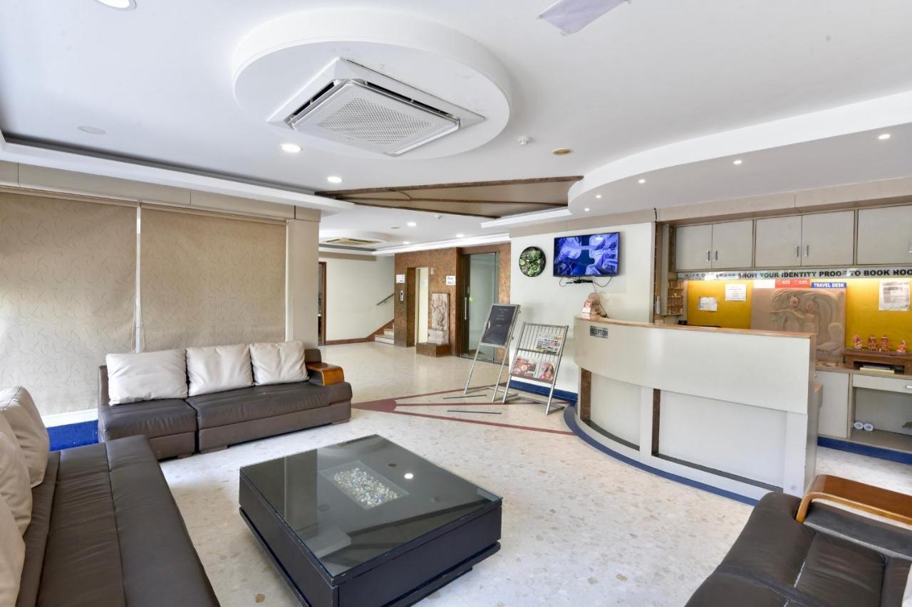 Hotel Bhoomivilas 阿格拉 外观 照片