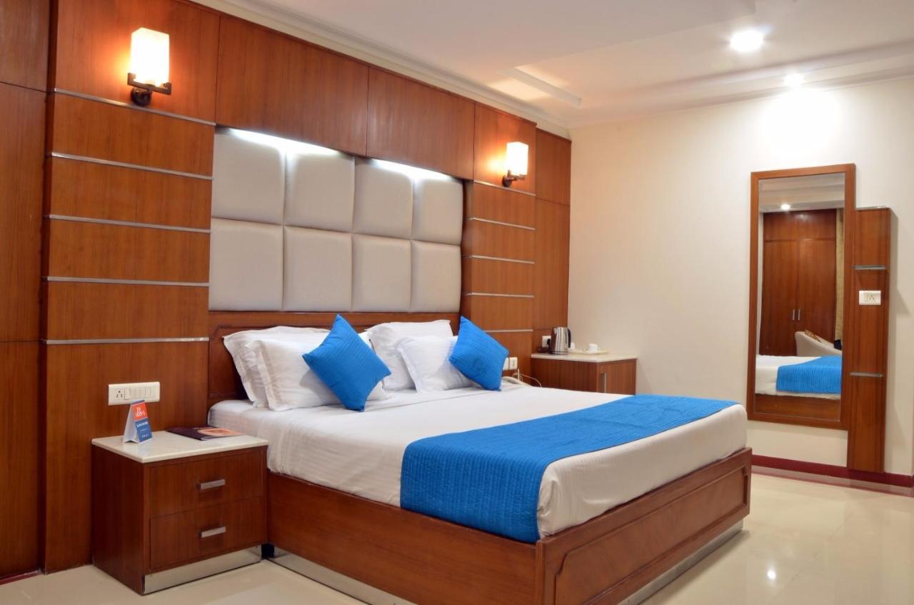 Hotel Bhoomivilas 阿格拉 外观 照片