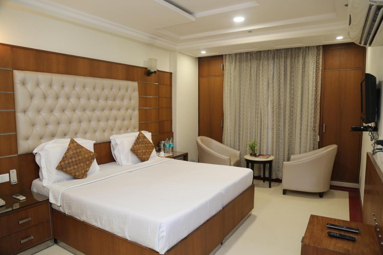 Hotel Bhoomivilas 阿格拉 外观 照片