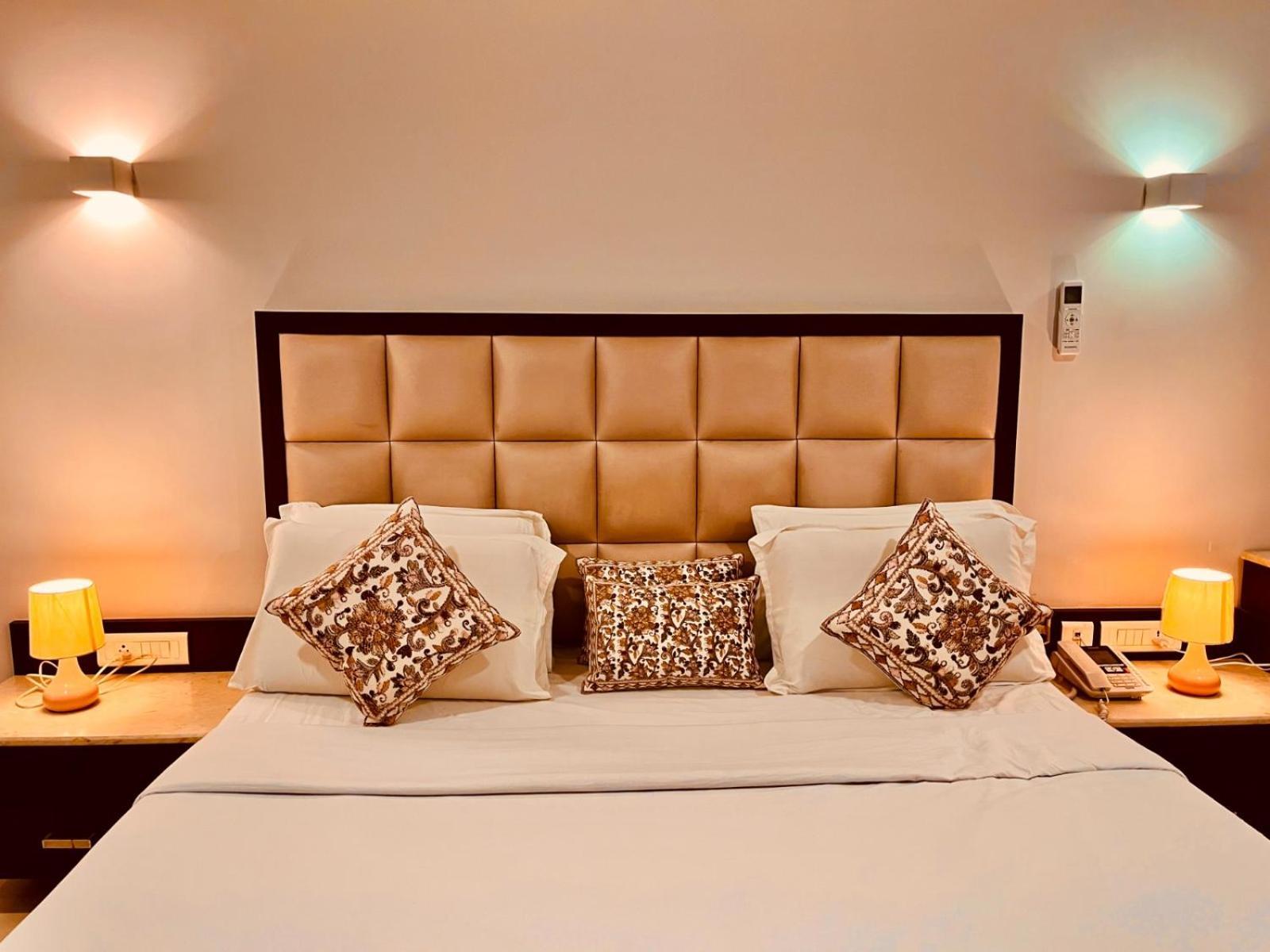 Hotel Bhoomivilas 阿格拉 外观 照片